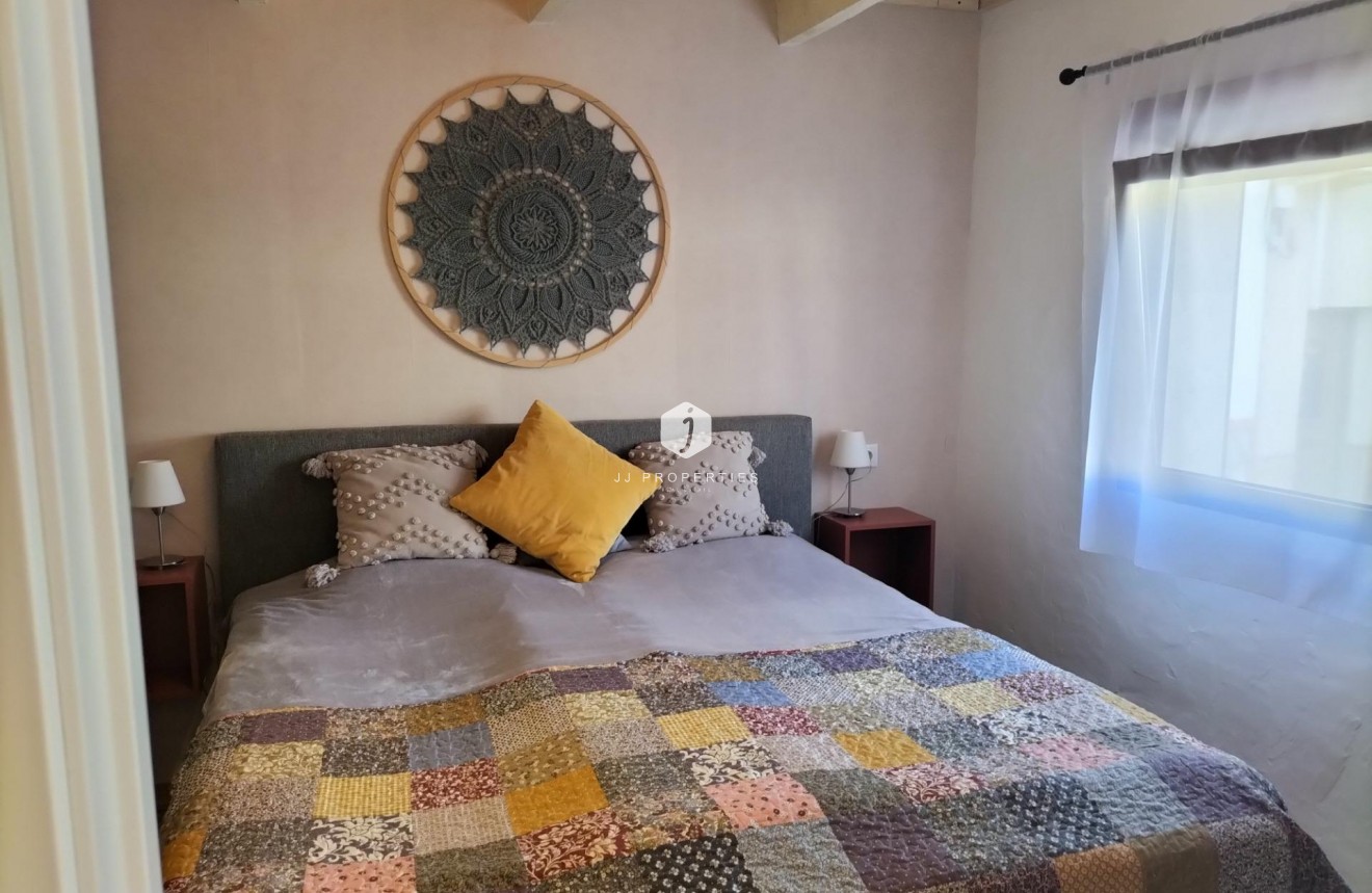 Resale - Chalet -
Formentera del Segura - Centro