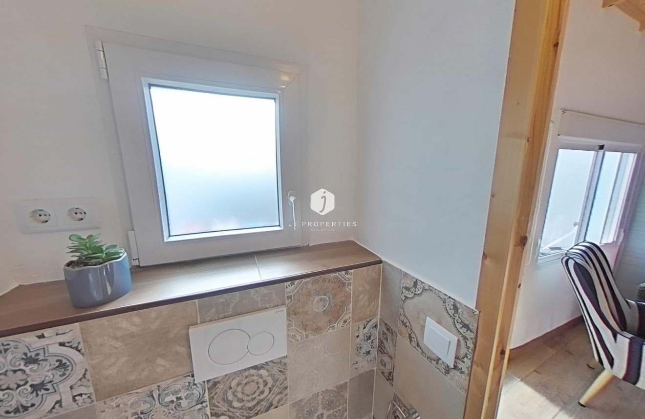 Resale - Chalet -
Formentera del Segura - Centro