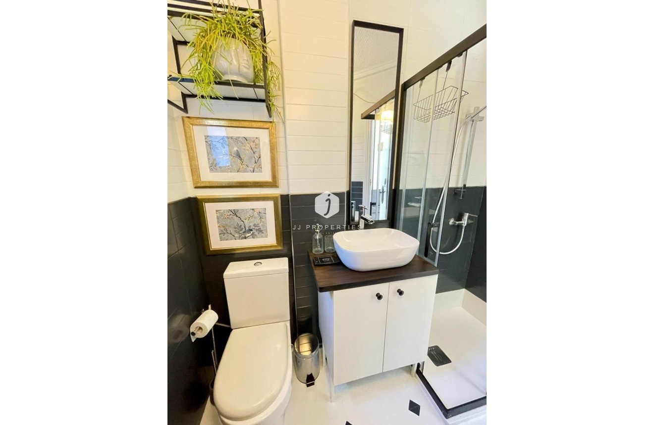 Resale - Penthouse -
Torrevieja - Punta prima