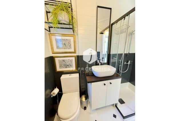 Resale - Penthouse -
Torrevieja - Punta prima