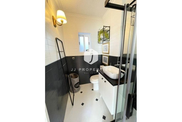 Resale - Penthouse -
Torrevieja - Punta prima