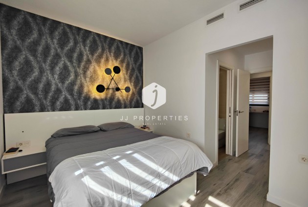 Resale - Apartment / flat -
Guardamar del Segura - Costa Blanca