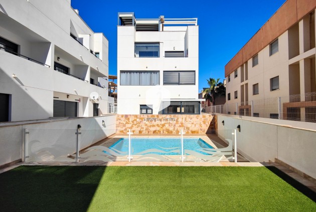 Resale - Apartment / flat -
Guardamar del Segura - Costa Blanca