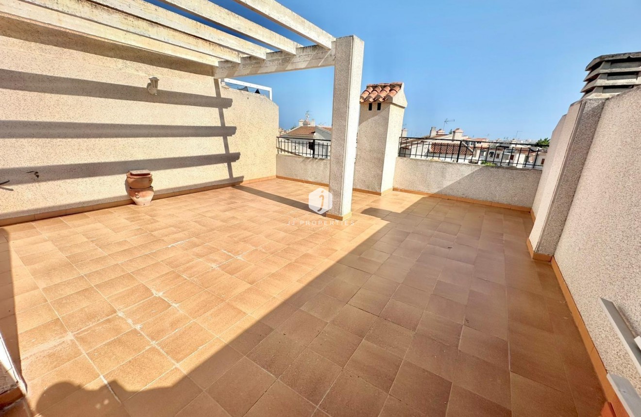 Resale - Bungalow -
Guardamar del Segura - El Moncayo
