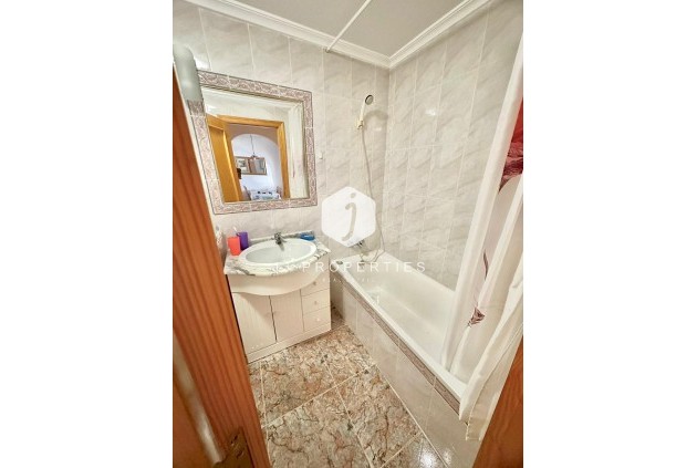 Resale - Bungalow -
Guardamar del Segura - El Moncayo