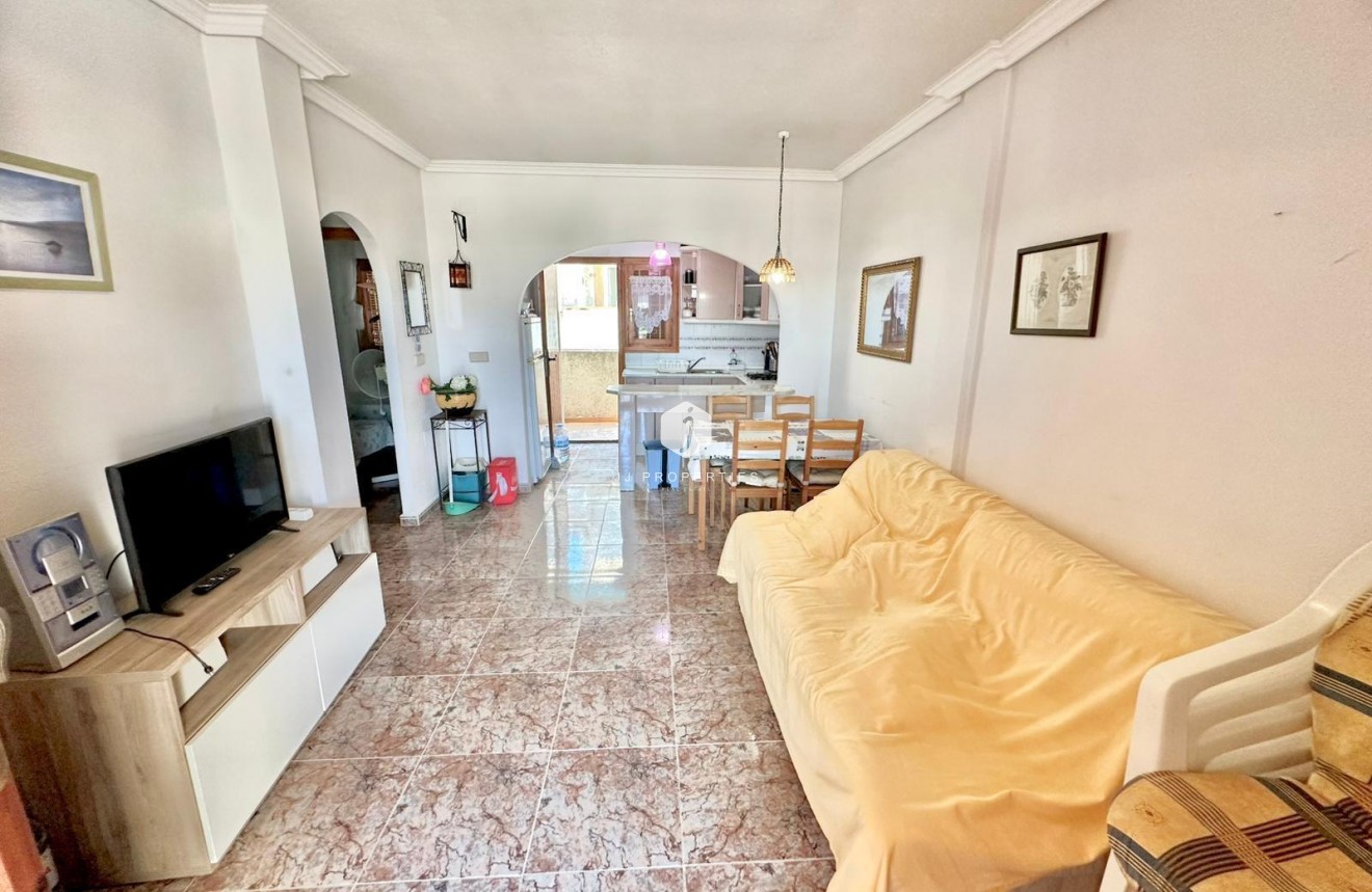 Resale - Bungalow -
Guardamar del Segura - El Moncayo