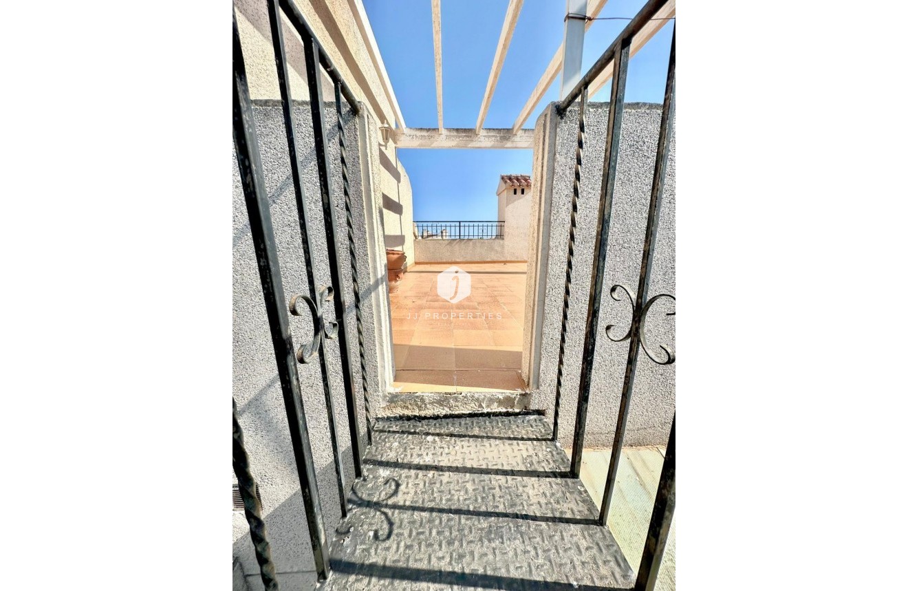 Resale - Bungalow -
Guardamar del Segura - El Moncayo