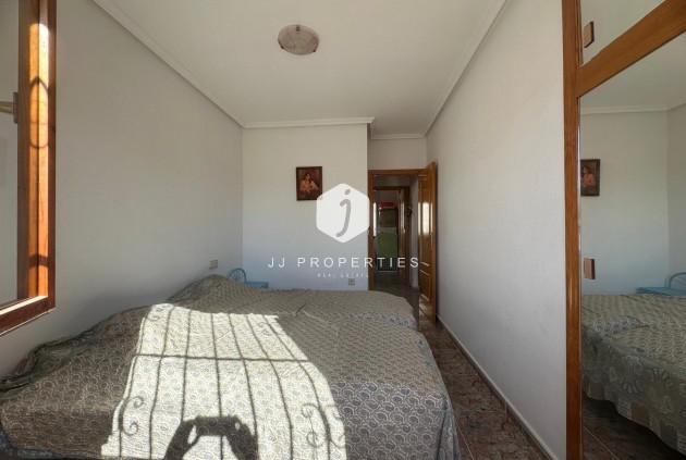 Resale - Bungalow -
Guardamar del Segura - El Moncayo