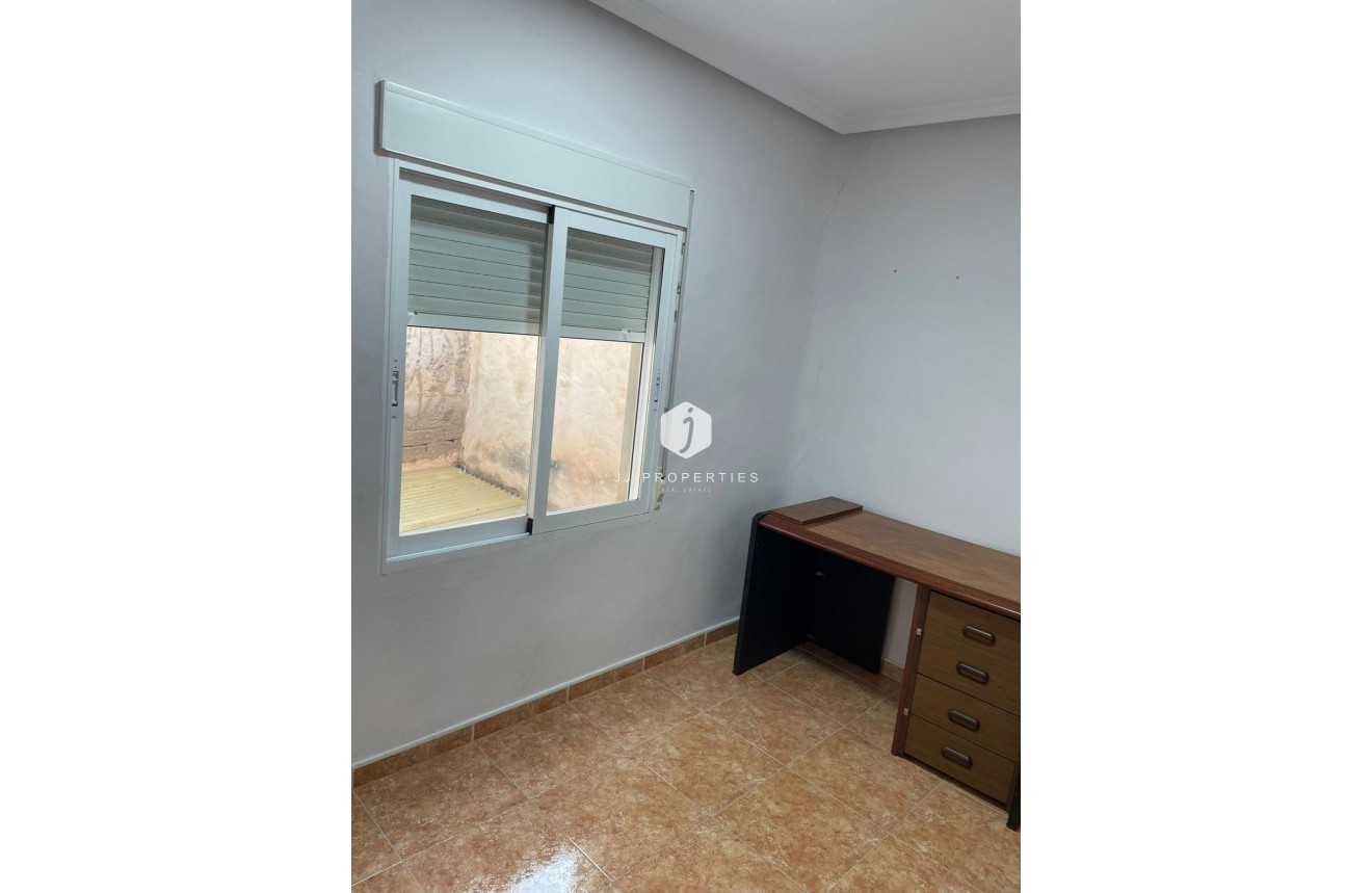 Tweedehands - duplex -
Albatera