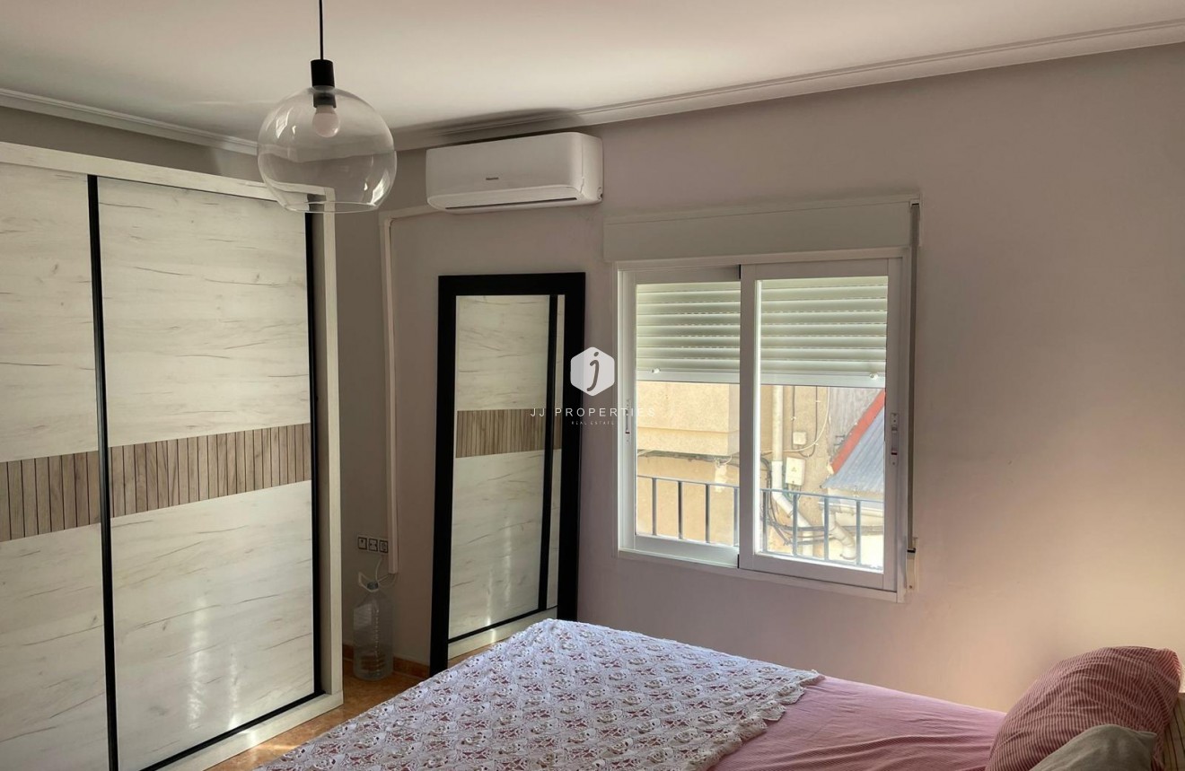 Tweedehands - duplex -
Albatera