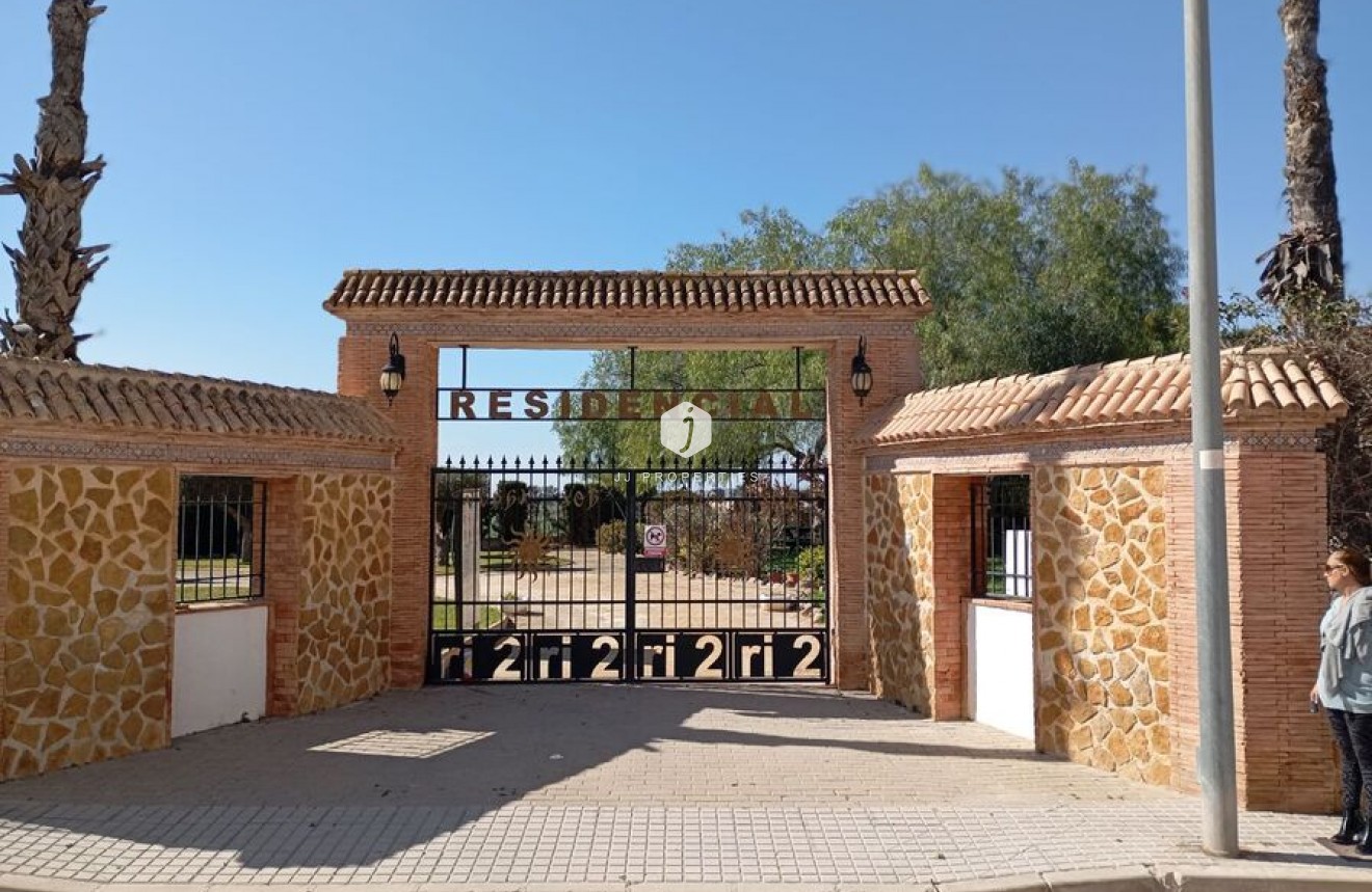 Resale - Chalet -
Catral - Costa Blanca