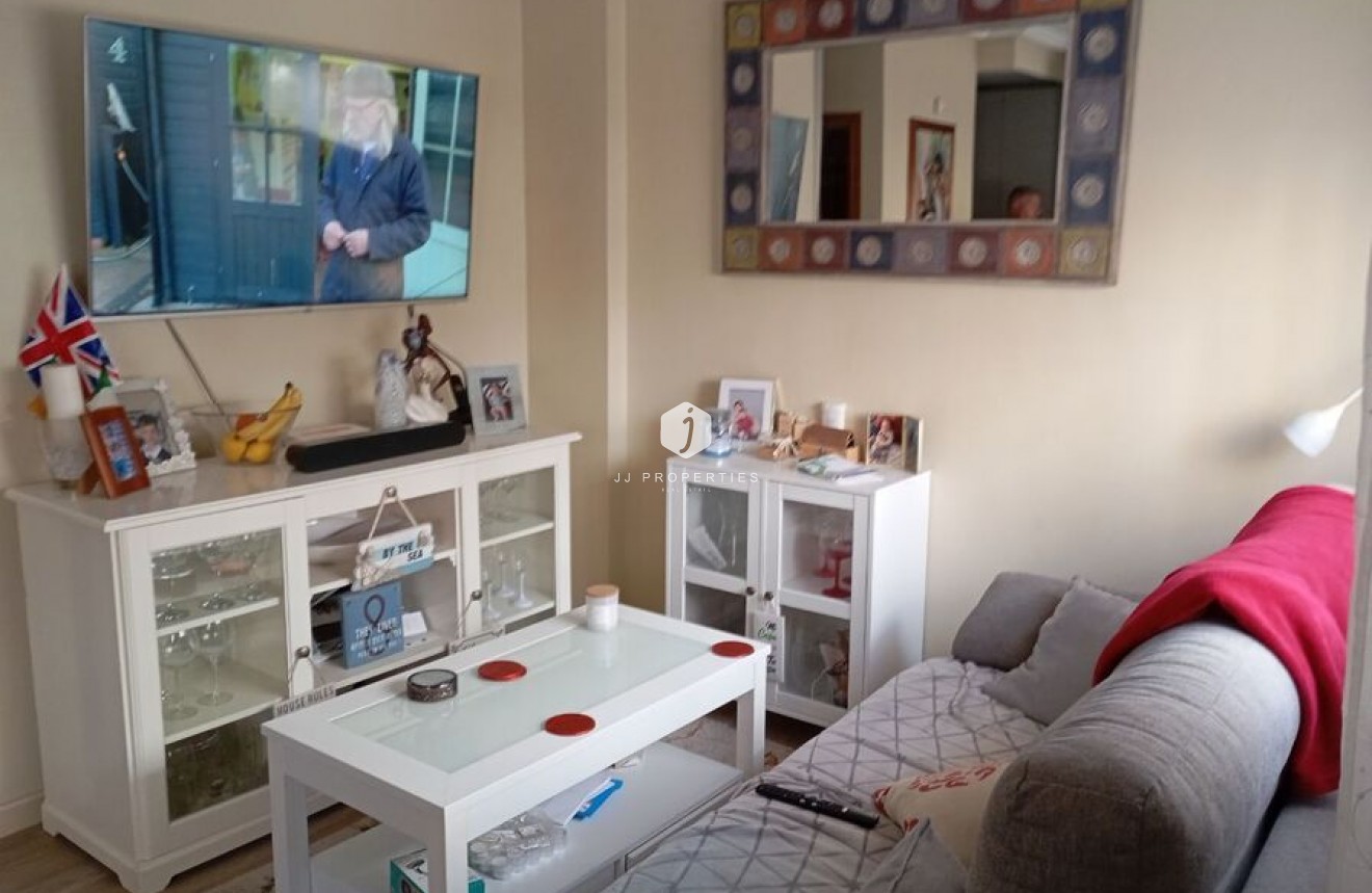 Resale - Chalet -
Catral - Costa Blanca