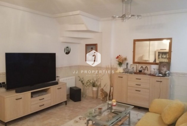 Resale - Chalet -
Catral - Costa Blanca