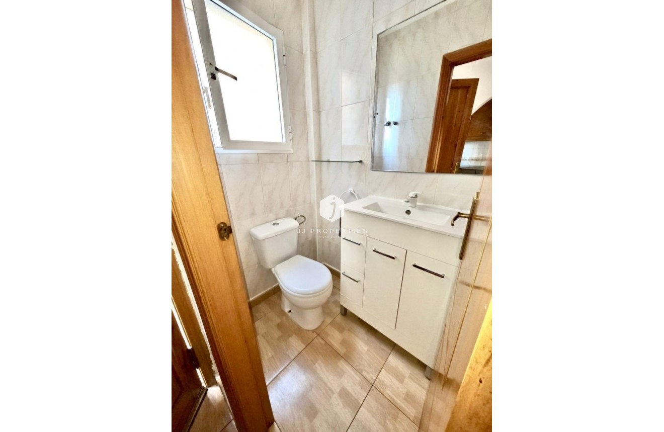 Resale - Chalet -
Playa Flamenca - Costa Blanca