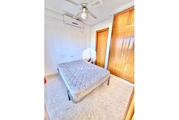 Resale - Chalet -
Playa Flamenca - Costa Blanca