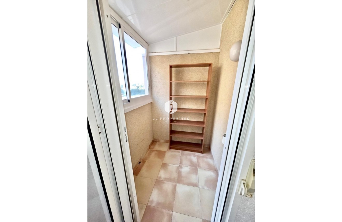 Resale - Chalet -
Playa Flamenca - Costa Blanca