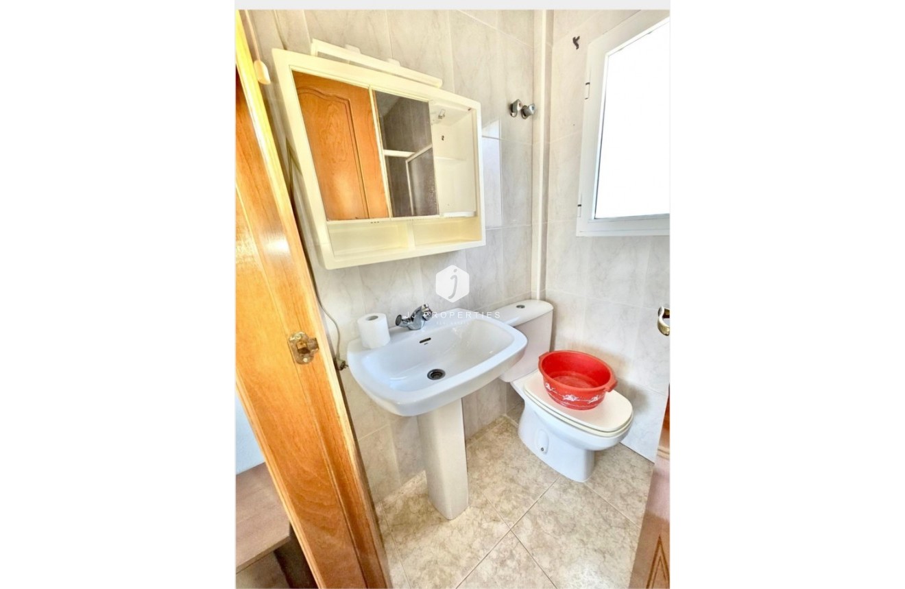 Resale - Chalet -
Playa Flamenca - Costa Blanca