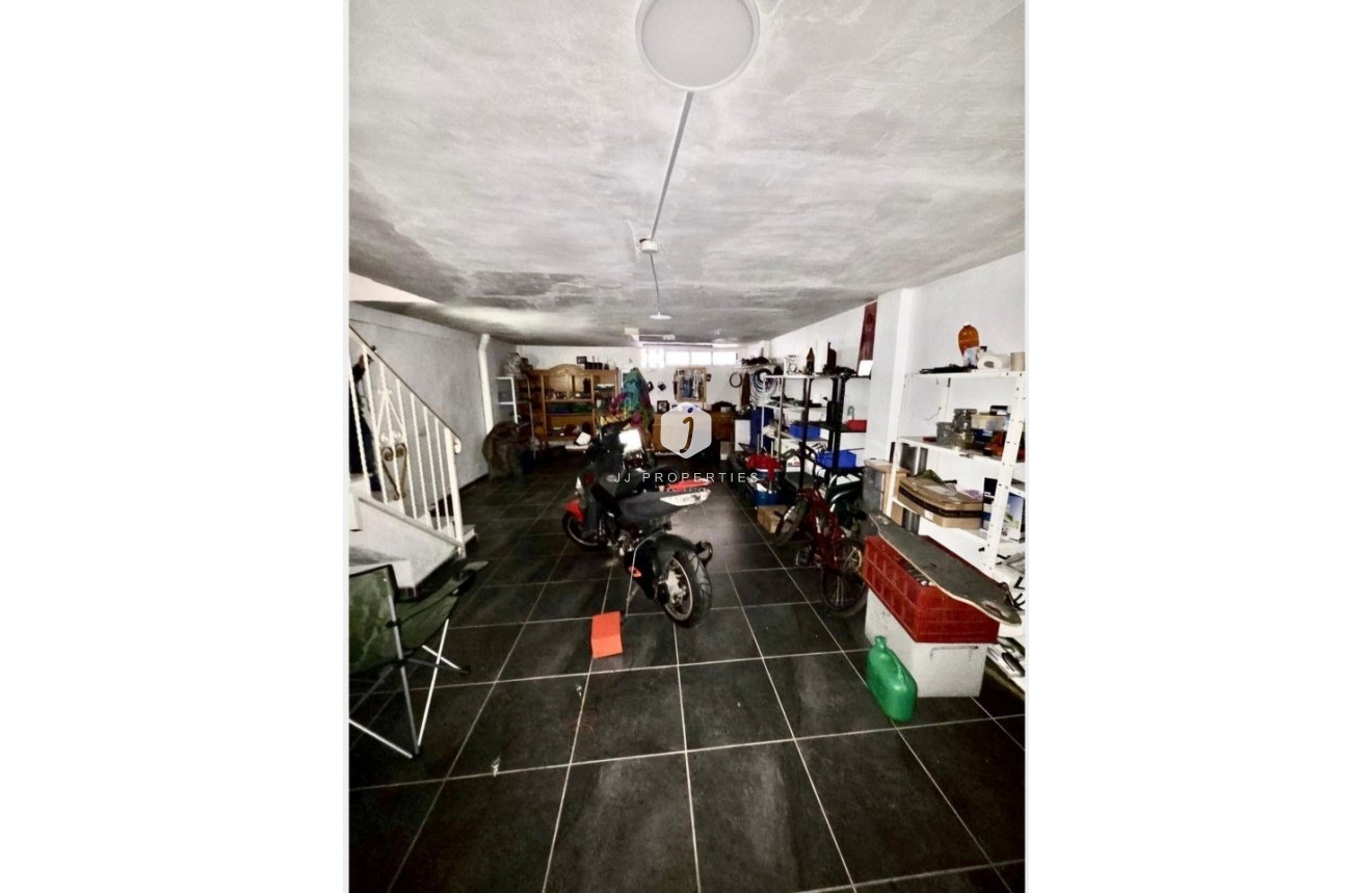 Resale - Chalet -
Playa Flamenca - Costa Blanca