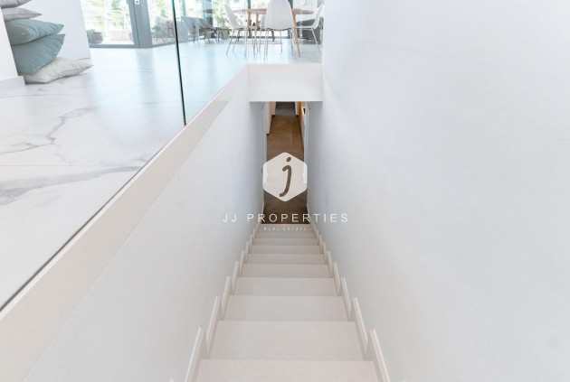 Resale - Villa -
San Miguel de Salinas - Bellavista