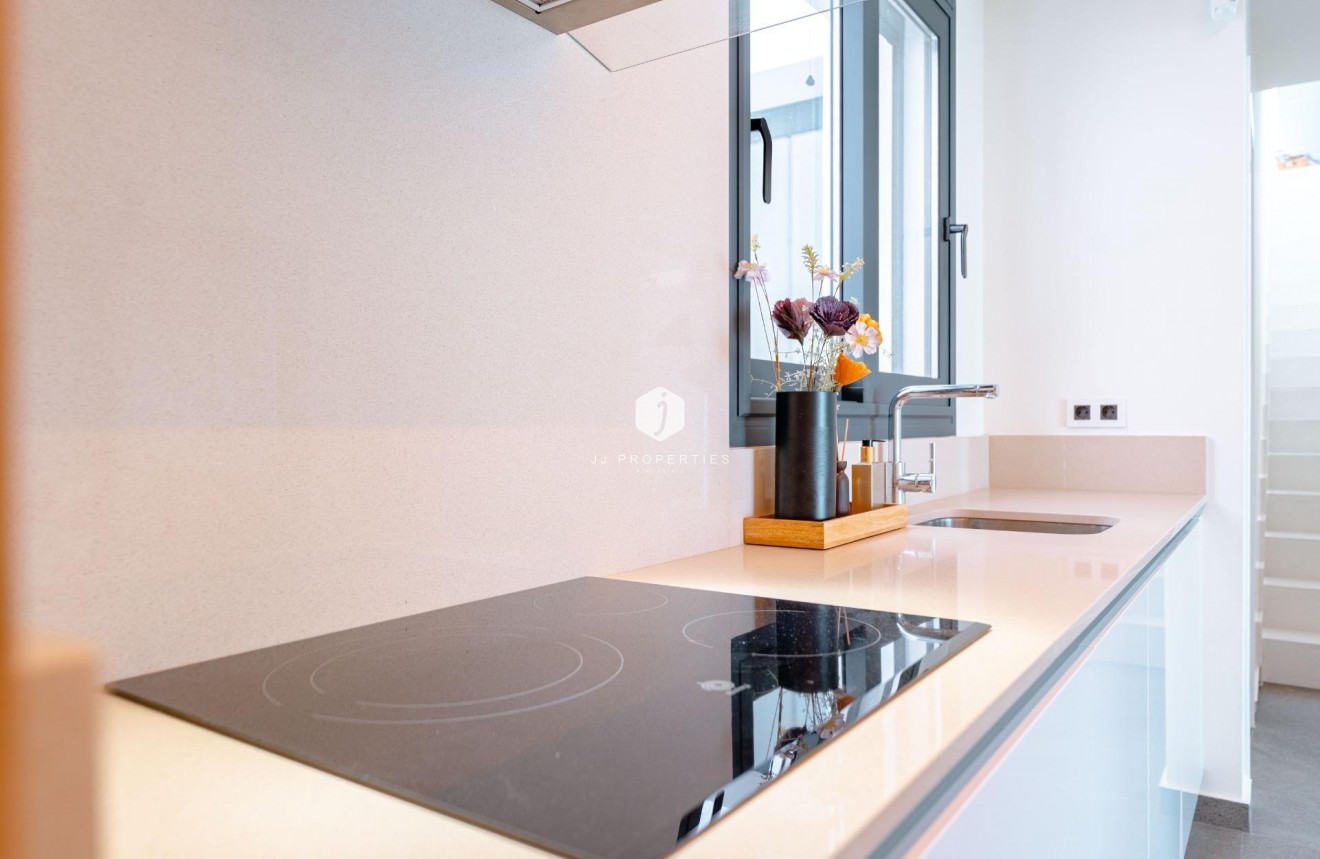 Resale - Villa -
San Miguel de Salinas - Bellavista