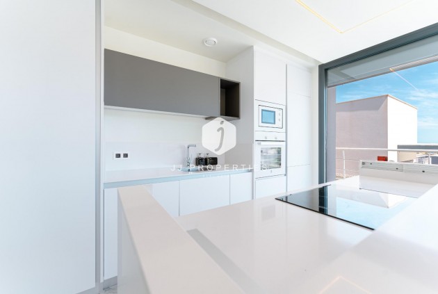 Resale - Villa -
San Miguel de Salinas - Bellavista