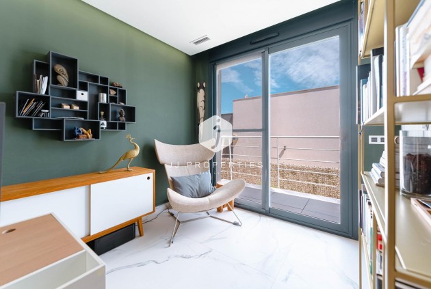 Resale - Villa -
San Miguel de Salinas - Bellavista