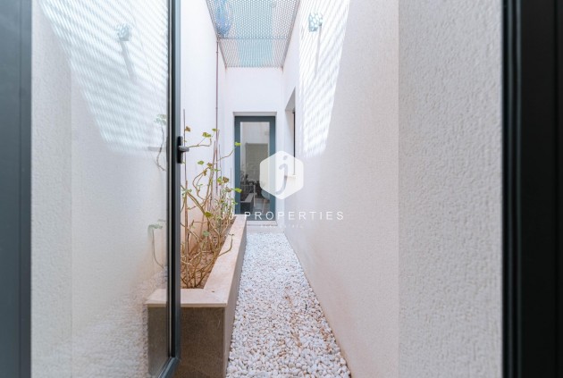 Resale - Villa -
San Miguel de Salinas - Bellavista