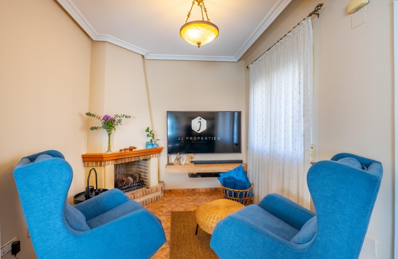 Resale - Duplex -
Orihuela Costa - La Regia