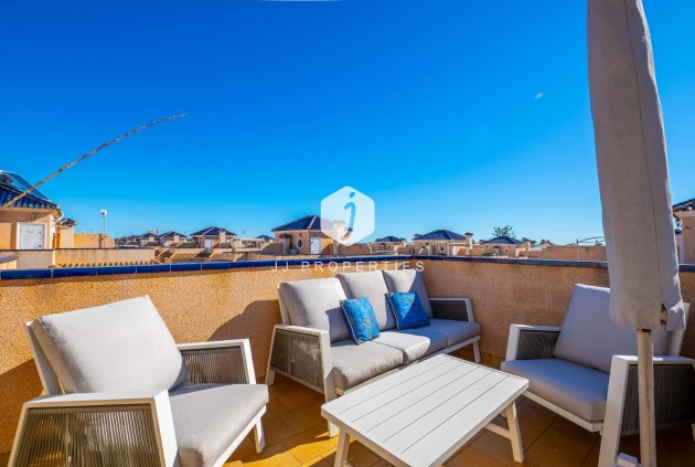 Resale - Duplex -
Orihuela Costa - La Regia