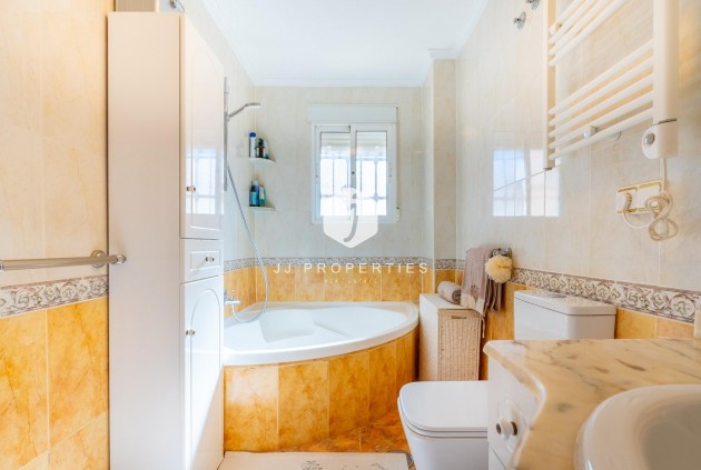 Resale - Duplex -
Orihuela Costa - La Regia