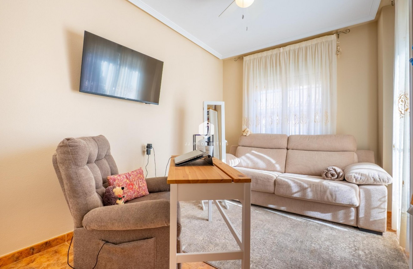 Resale - Duplex -
Orihuela Costa - La Regia