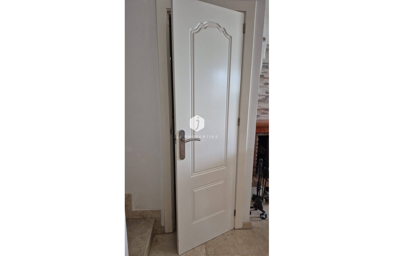 Resale - Duplex -
Orihuela Costa - PAU 8