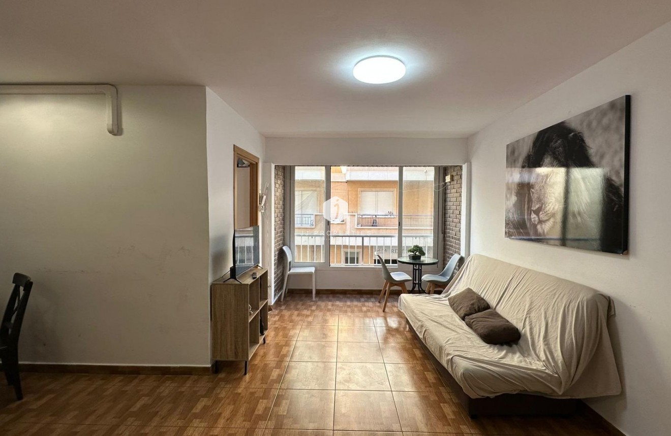 Resale - Apartment / flat -
Torrevieja - La Mata Pueblo