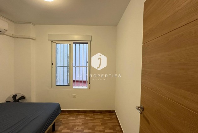 Resale - Apartment / flat -
Torrevieja - La Mata Pueblo