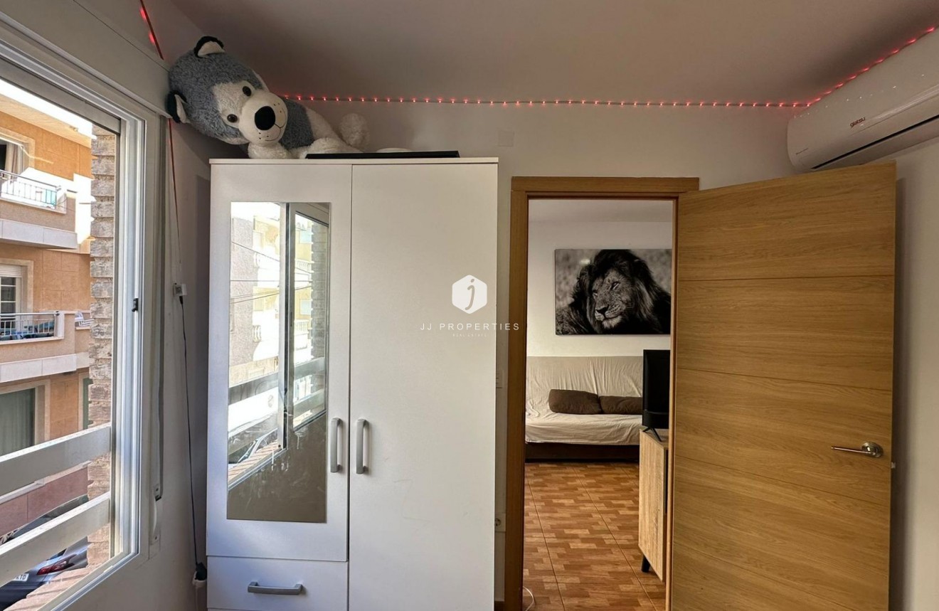 Resale - Apartment / flat -
Torrevieja - La Mata Pueblo