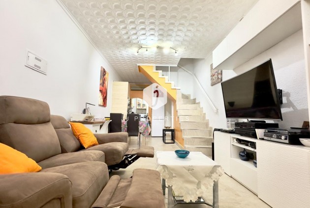 Resale - Chalet -
Torrevieja - La Siesta - El Salado - Torreta