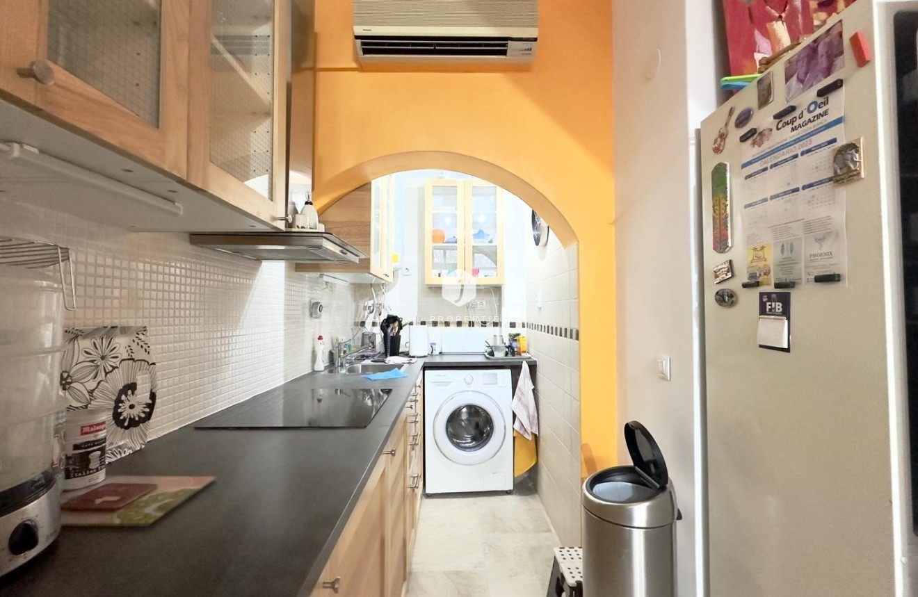 Resale - Chalet -
Torrevieja - La Siesta - El Salado - Torreta