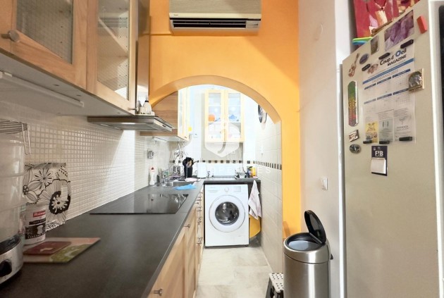 Resale - Chalet -
Torrevieja - La Siesta - El Salado - Torreta