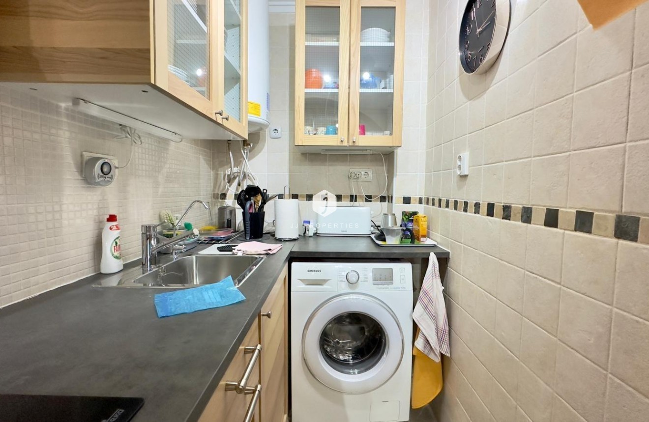 Resale - Chalet -
Torrevieja - La Siesta - El Salado - Torreta