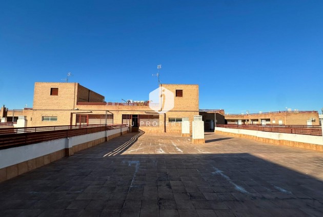 Aus zweiter Hand - Wohnung -
Torrevieja - Centro