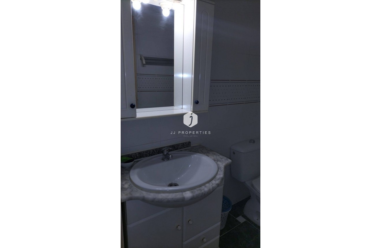 Tweedehands - Penthouse -
Torrevieja - La Mata Pueblo