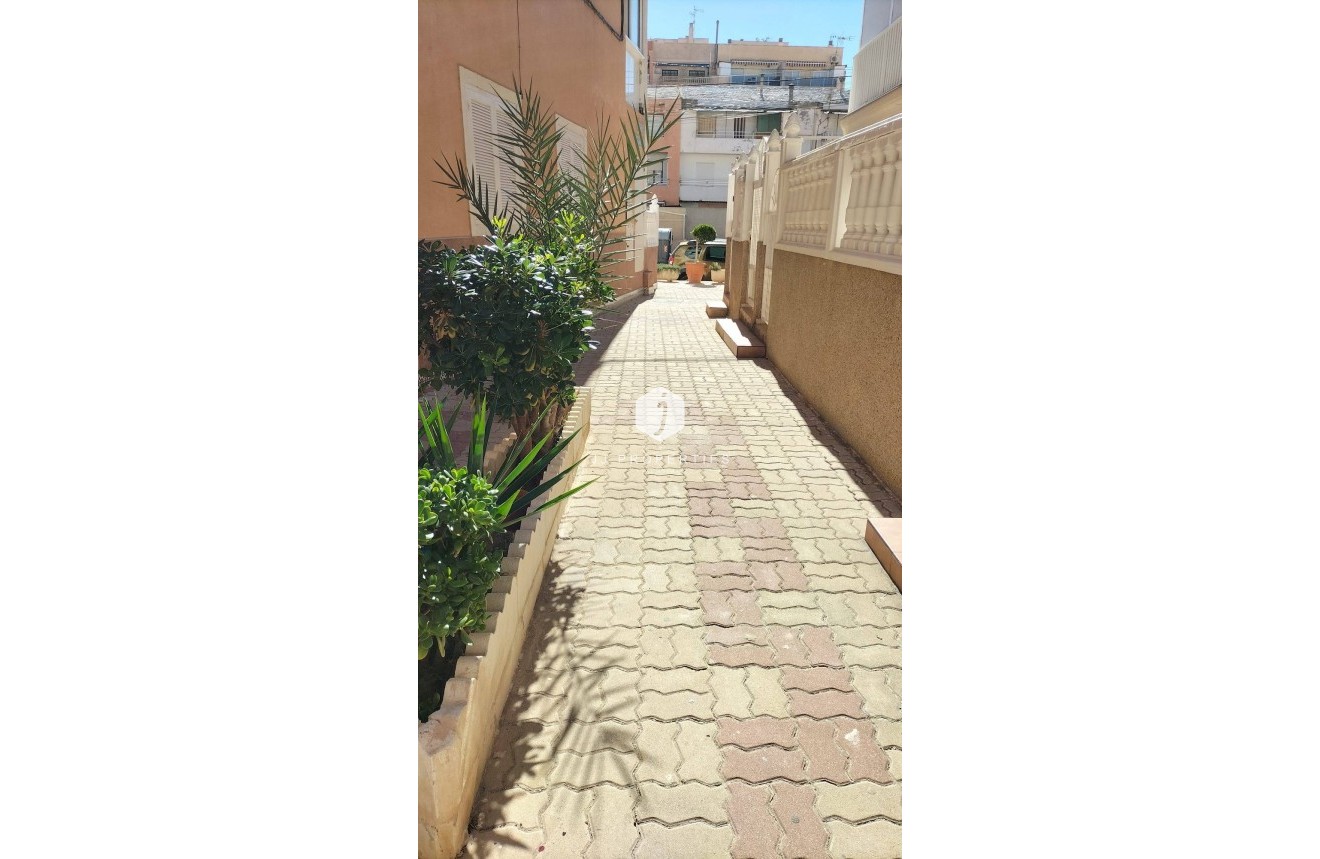 Tweedehands - Penthouse -
Torrevieja - La Mata Pueblo