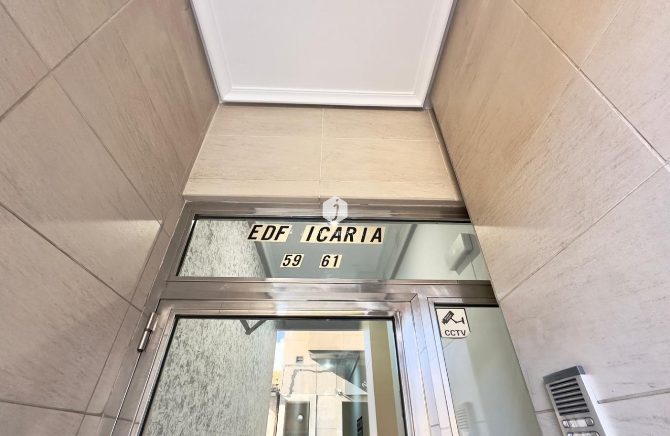 Segunda mano - Apartamento / piso -
Torrevieja