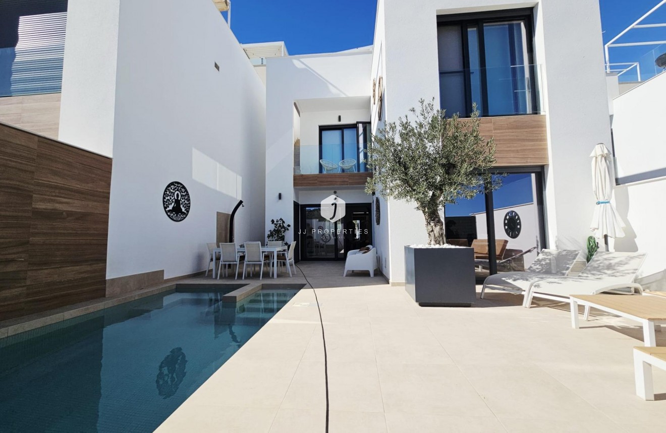 Resale - Villa -
Benijofar - Benimar