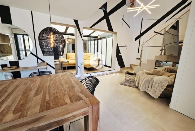 Resale - Villa -
Benijofar - Benimar