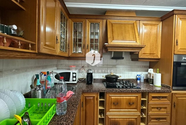 Resale - Apartment / flat -
Torrevieja - Estacion de autobuses