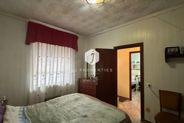 Resale - Apartment / flat -
Torrevieja - Estacion de autobuses