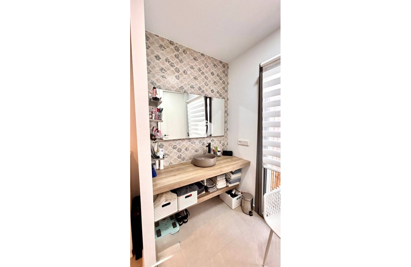 Resale - Villa -
San Miguel de Salinas - Urbanizacion Blue Lagoon