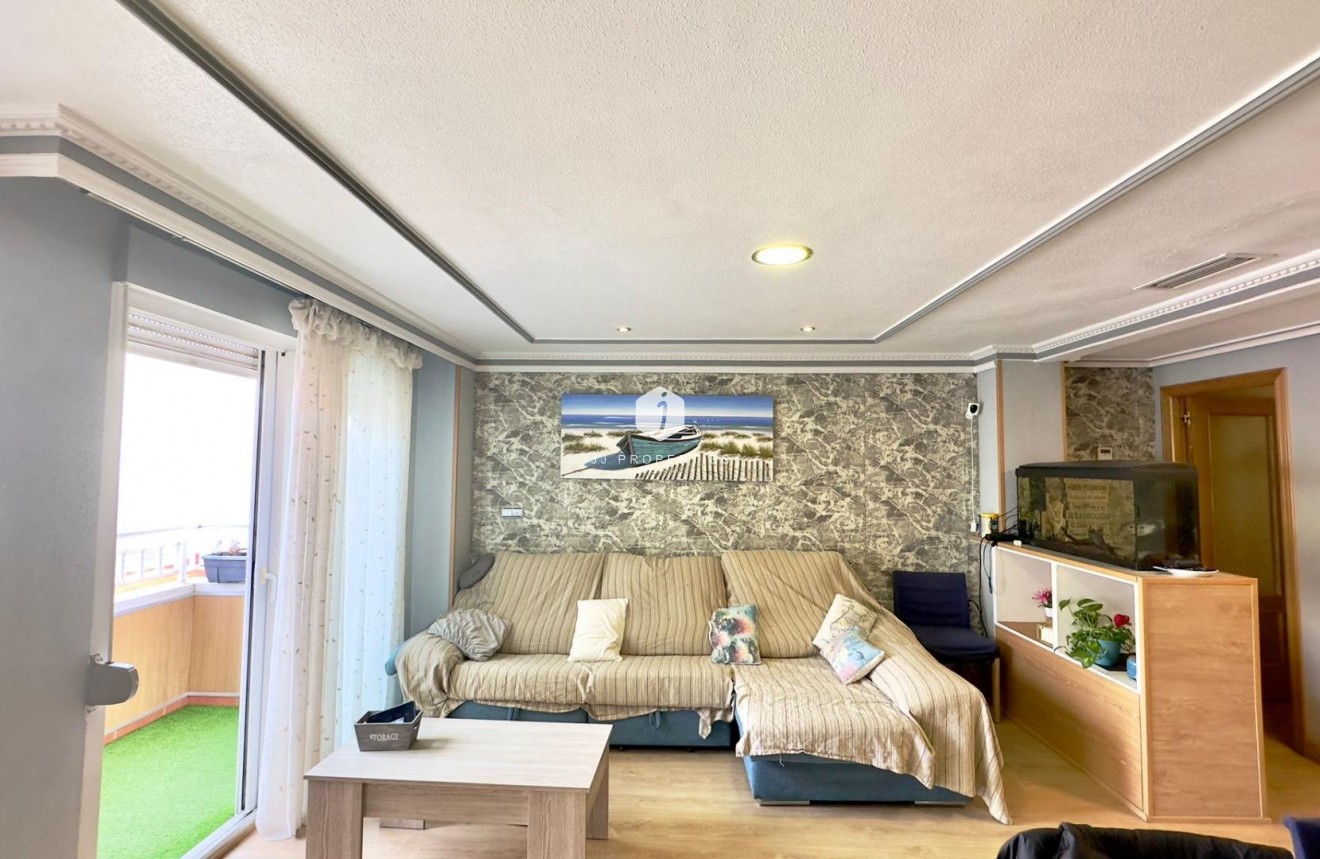 Tweedehands - Appartement / flat -
Torrevieja