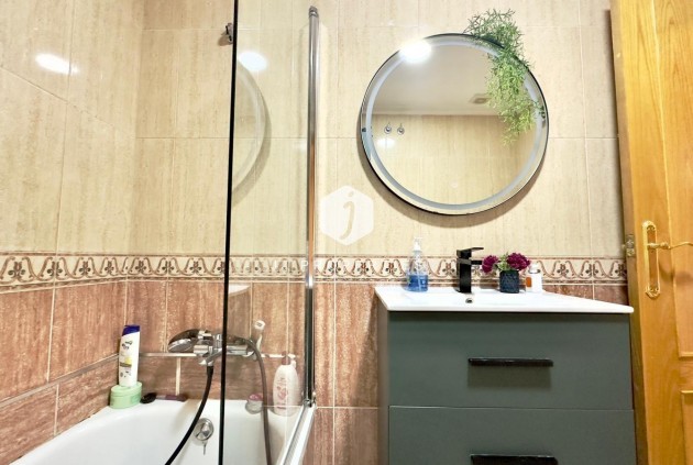 Tweedehands - Appartement / flat -
Torrevieja